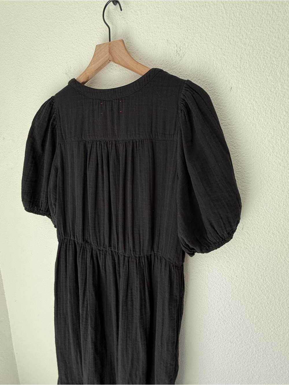 XiRENA Black Lennox Dress - Button-Front Midi Dress with Puff Sleeves - Small - Picture 12 of 12